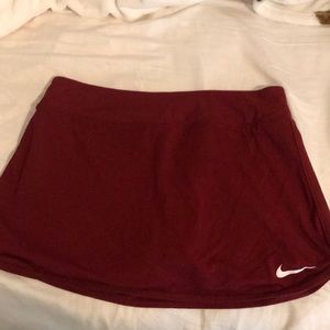 Nike Pure Tennis dri fit skirt/ skort maroon red
